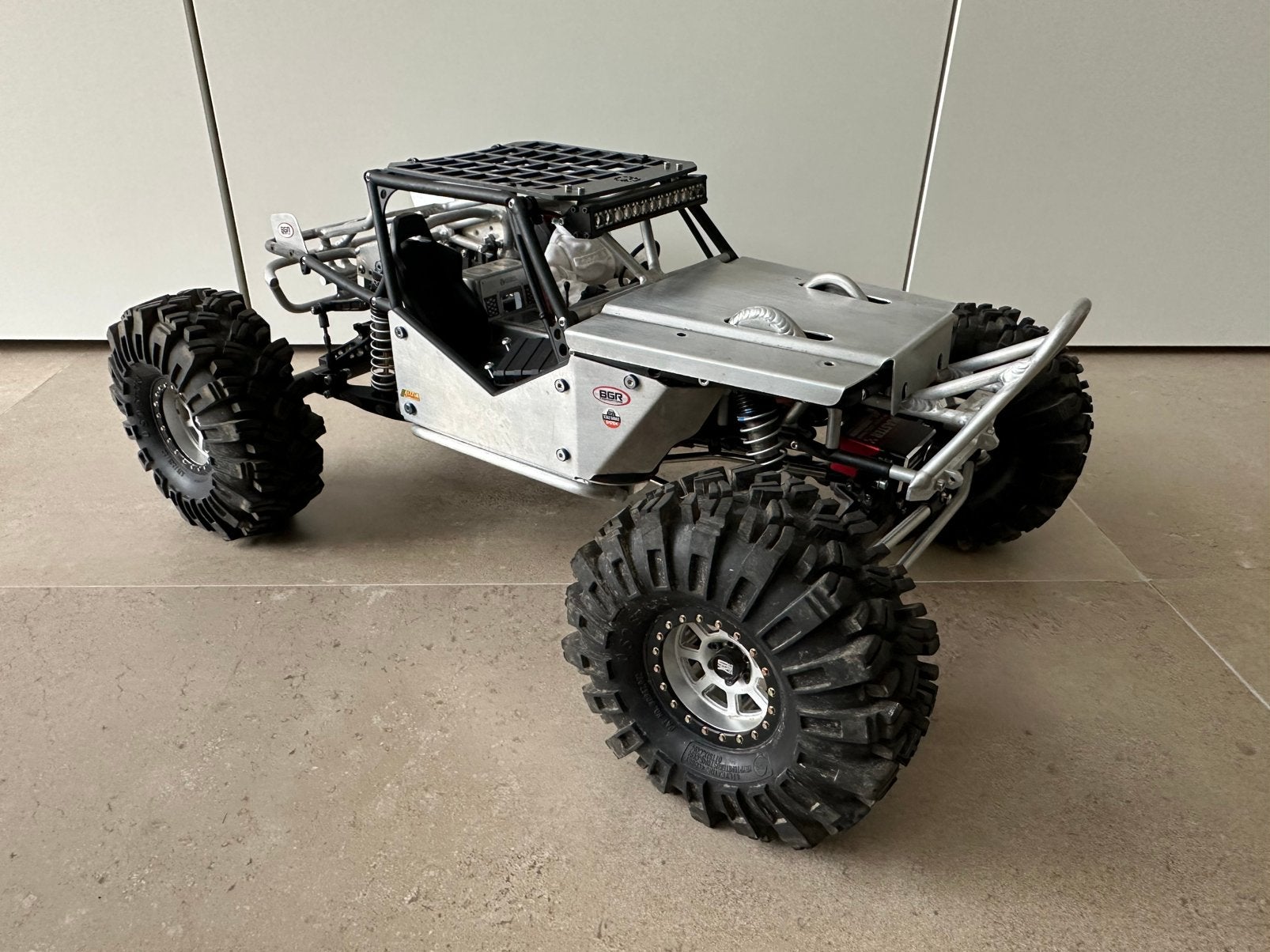Axial Wraith, Hobby en Vrije tijd, Elektro, Auto offroad, Ophalen of Verzenden, Zo goed als nieuw