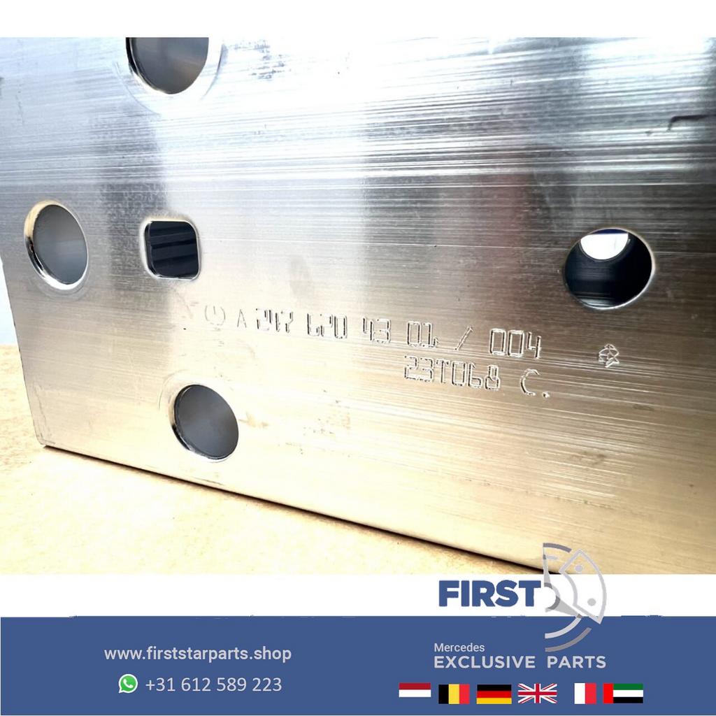 A2476204302 W177 W247 W118 H247 X247 ABSORBER BALK LINKS of, Gebruikt, -, Ophalen of Verzenden, -