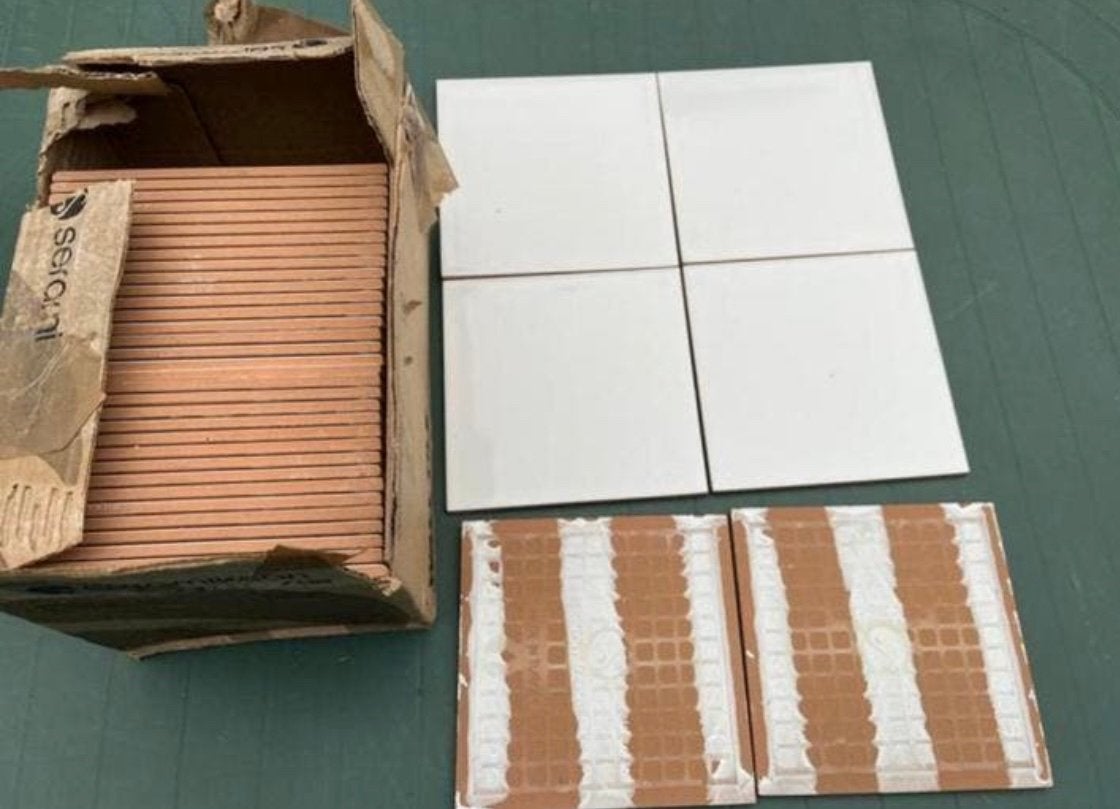 40 stuks glanzende muurtegeltjes 15x15 cm, Doe-het-zelf en Bouw, Ophalen