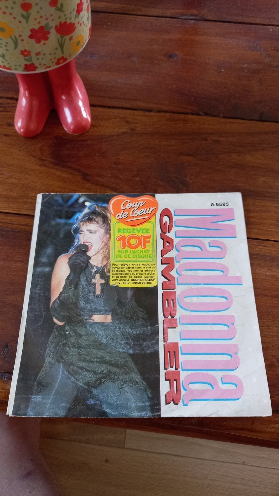 vinyl (45t) madonna "gambler", Ophalen