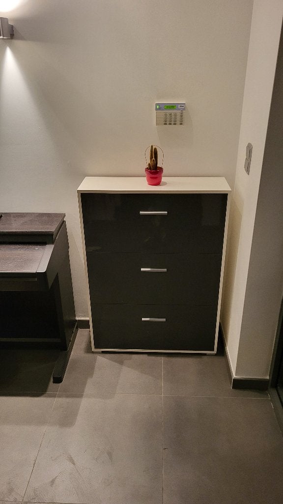 Schoenenkast in Acryl Antraciet, Ophalen, Zo goed als nieuw, Modern elegant