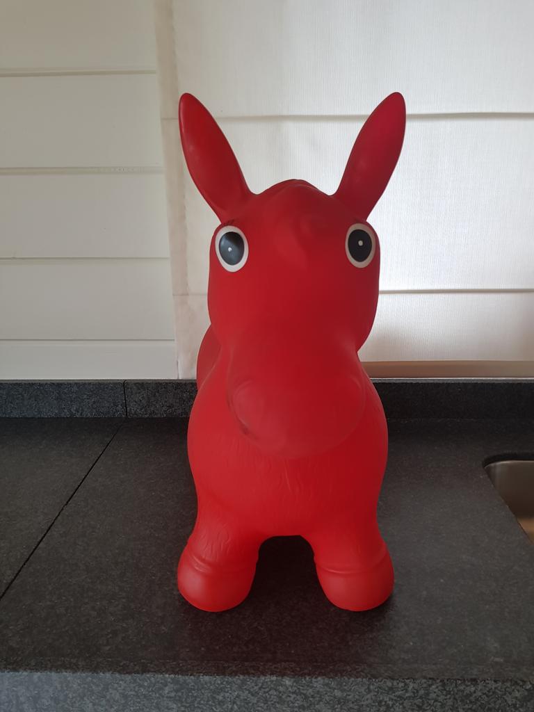 Rubber hobbelpaardje, Enlèvement, Comme neuf