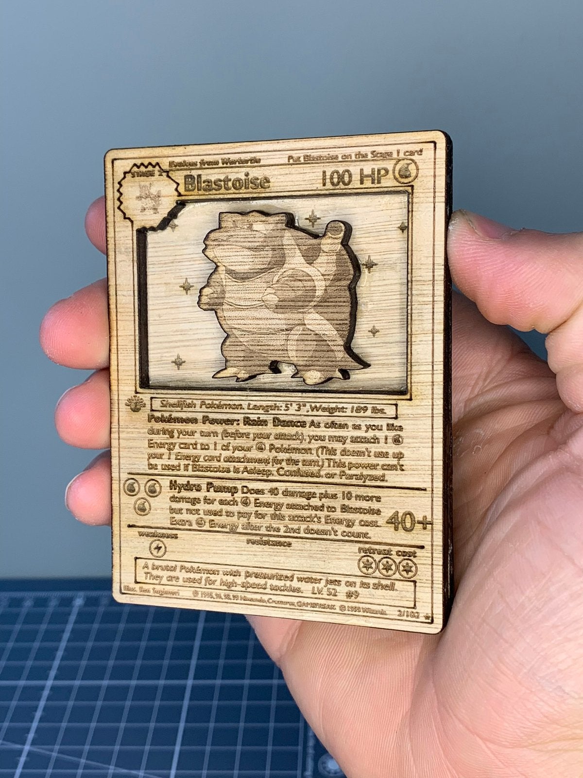 Houten Pokémon kaart Blastoise, Enlèvement ou Envoi, Neuf