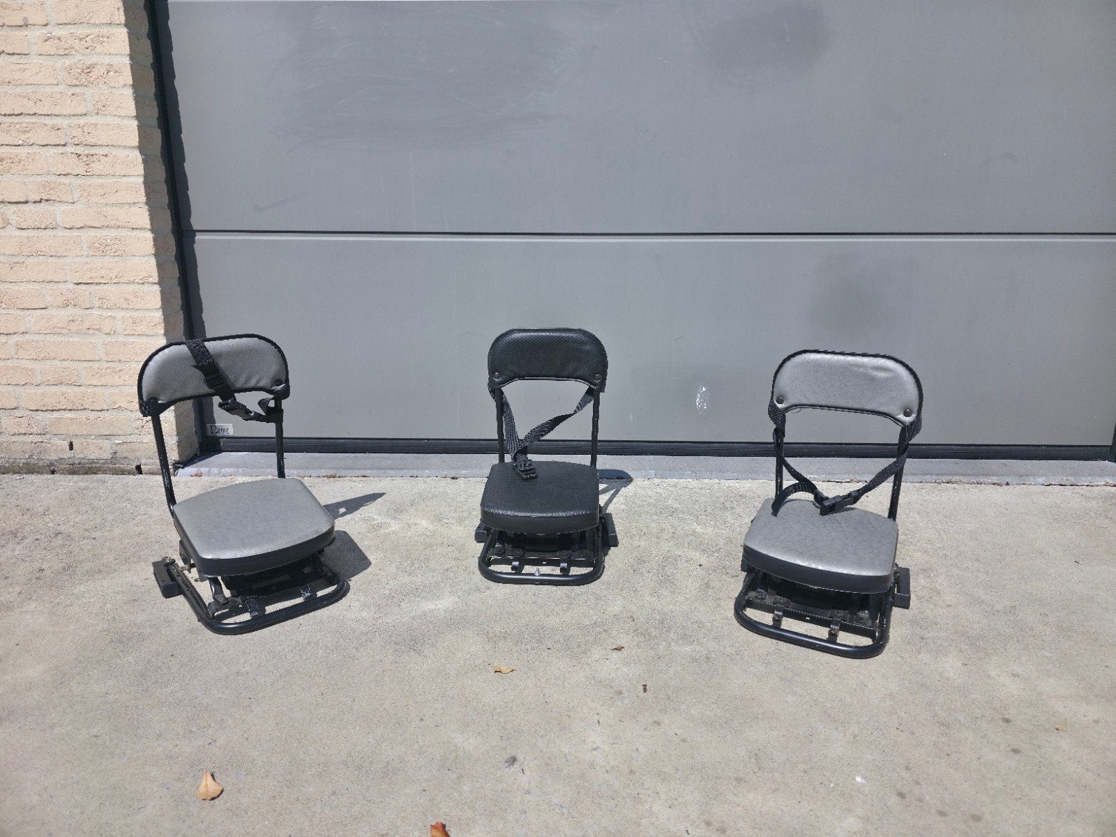 3x GMG kinderfietsstoeltje  fietsstoeltjes 2 grijs + 1 zwart, Achterzitje, GMG, Voetsteuntjes, Ophalen of Verzenden