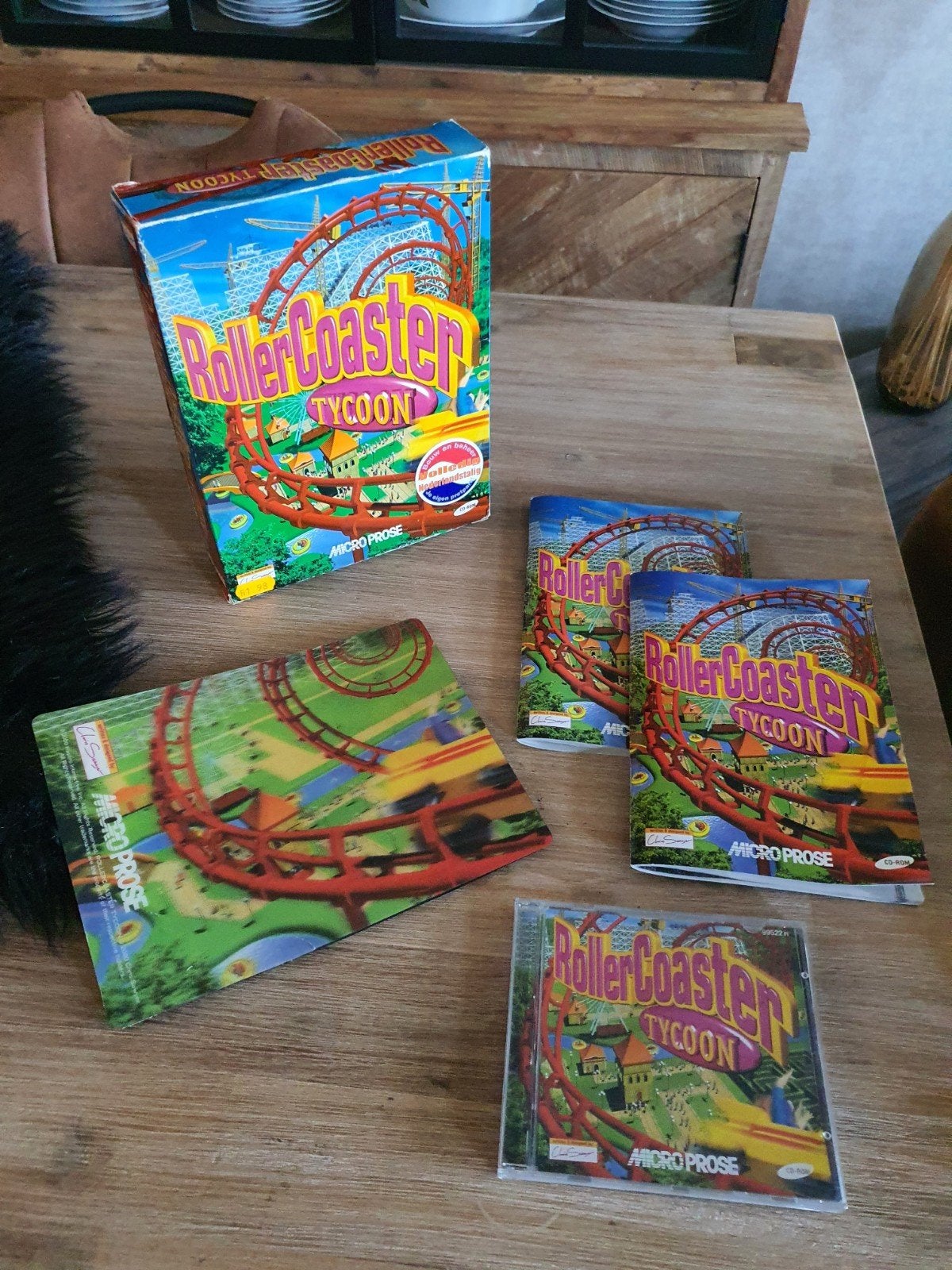 pc bigbox rollercoaster tycoon vintage release, Informatique & Logiciels, Ordinateurs Vintage, Enlèvement