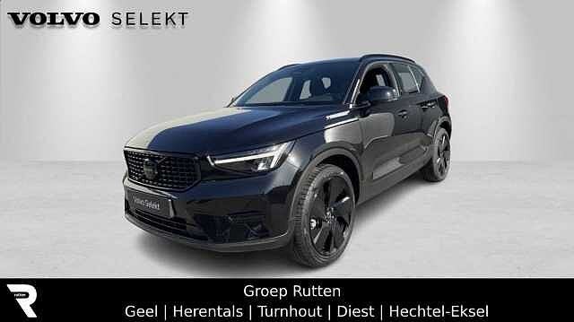 Volvo XC40 B3 AUT Black Edition Plus, Auto's, Automaat, Euro 6, Zwart, 152 g/km