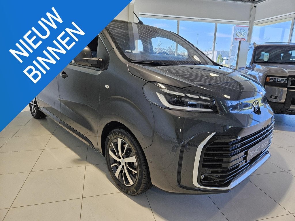Toyota Proace Verso 2.0D 106kW MWB Family, Auto's, Voorwielaandrijving, ProAce, Automatische klimaatregeling, https://public.car-pass.be/vhr/a0ae4d8e-d4d4-4a5a-bc6b-385eec32df69