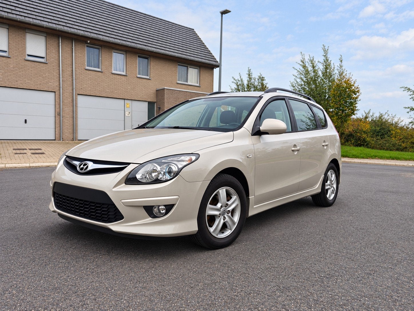 Gekeurd voor verkoop Hyundai i30 cw, Autos, Euro 5, Achat, Entreprise, Boîte manuelle