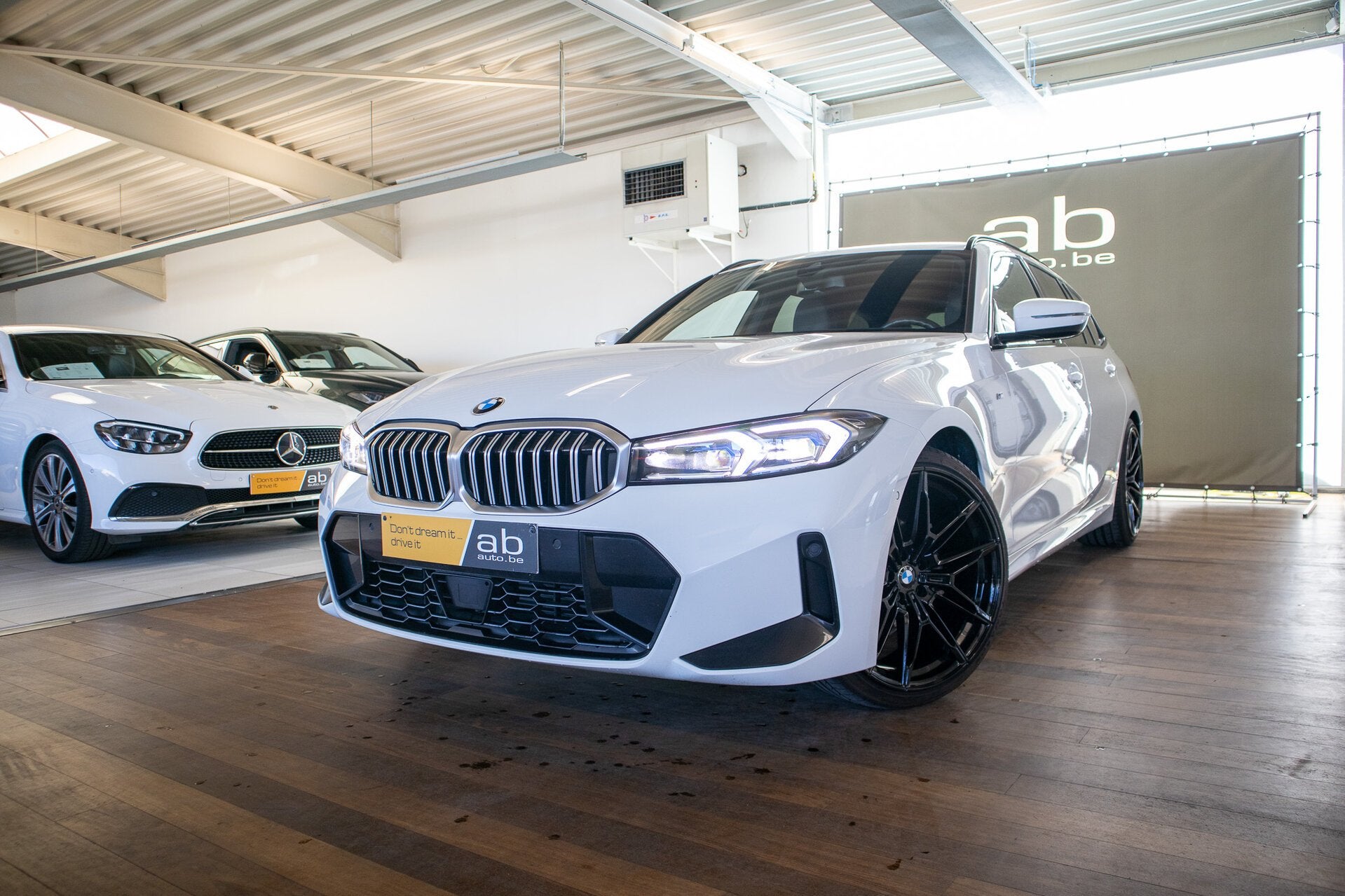 BMW 318 i M TOURING, COMFORT ACCESS, HIFI, ELEKTRISCHE STOE, 0 kg, Achat, Entreprise, 0 kg