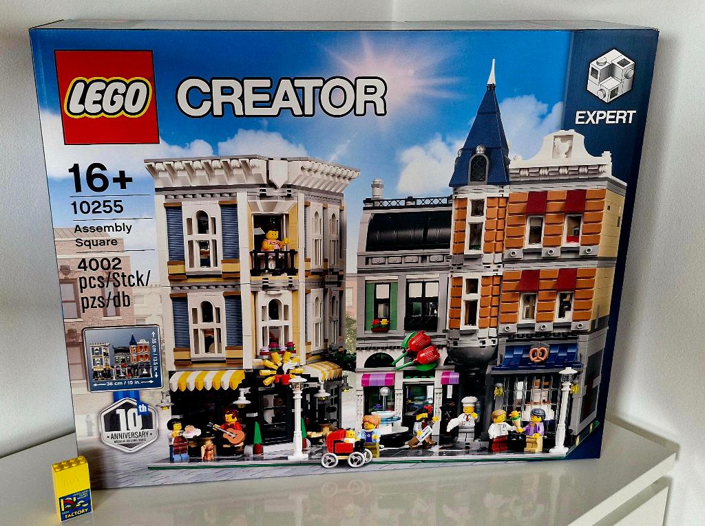 Lego 10255 Assembly Square, Neuf, Enlèvement ou Envoi, Lego, Ensemble complet