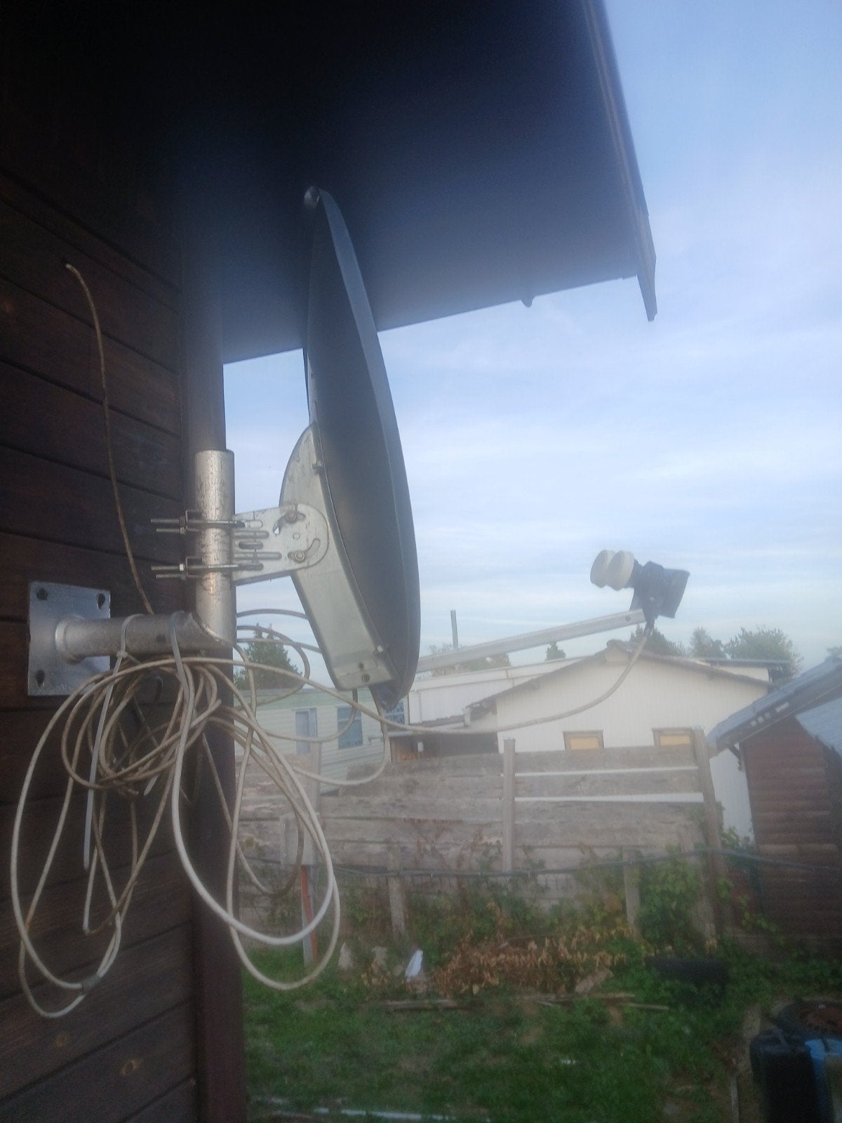 box plus parabol  telesat, Ophalen, Nieuw