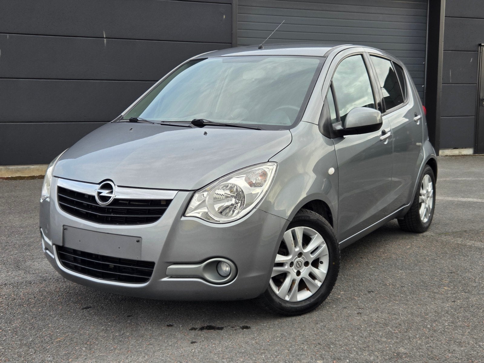 Opel Agila 1.2 benzine 2011 ** 66.677 Km ** Euro 5, Auto's, Euro 5, Stof, 1242 cc, 4 cilinders