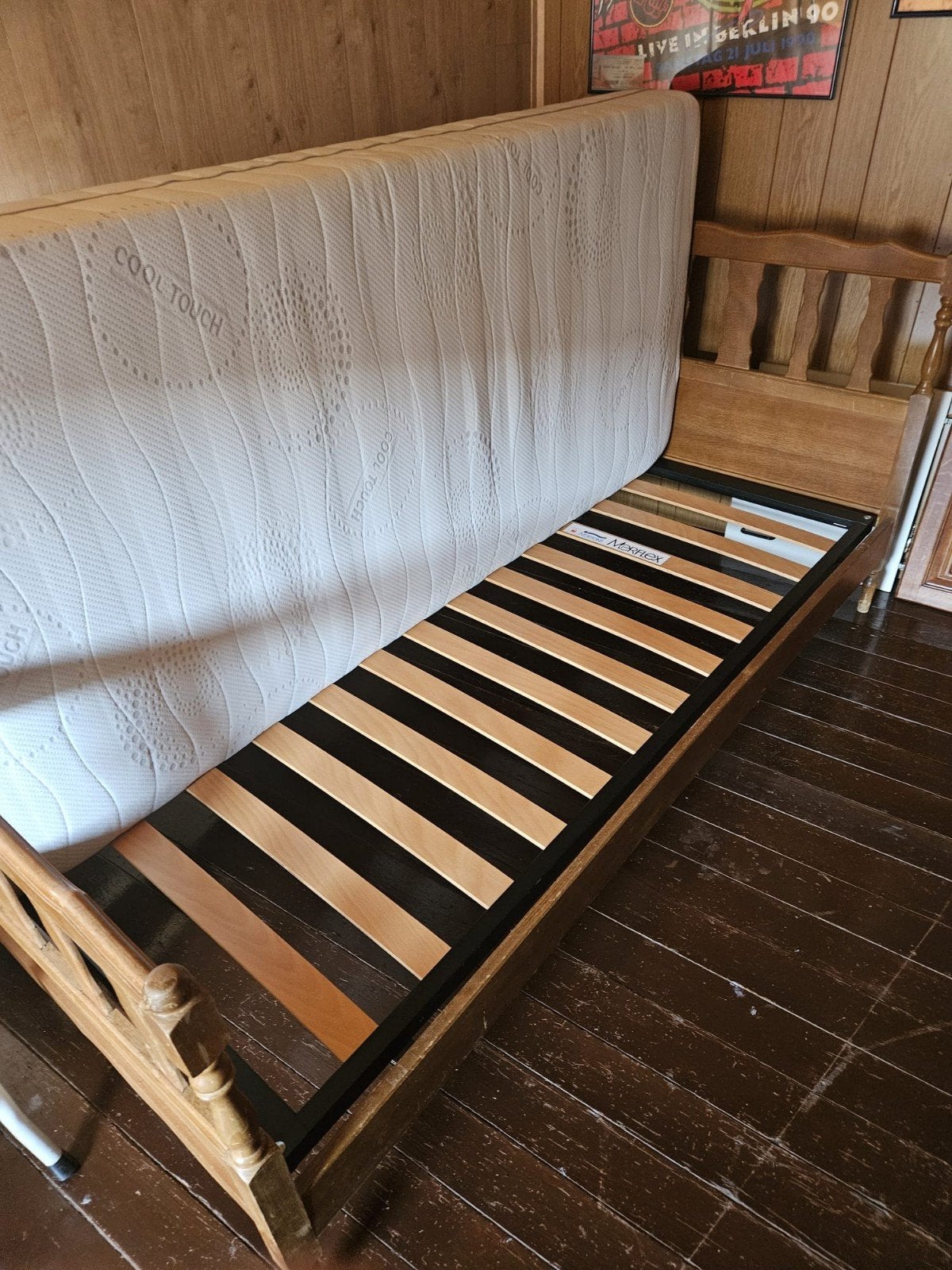 Lit simple + matelas gratuits, Autres dimensions, Enlèvement, Autres dimensions, Blanc