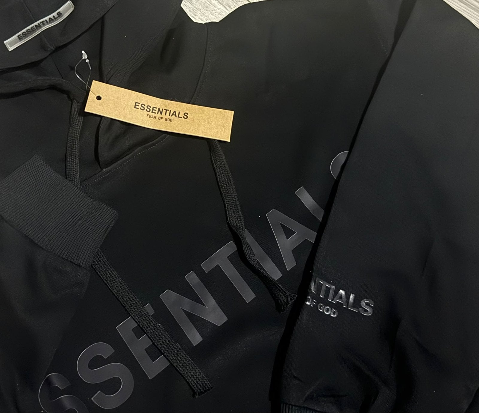 Essentials trainingspak, Kleding | Heren, Sportkleding, Maat 48/50 (M), Zwart, Nieuw, Ophalen of Verzenden