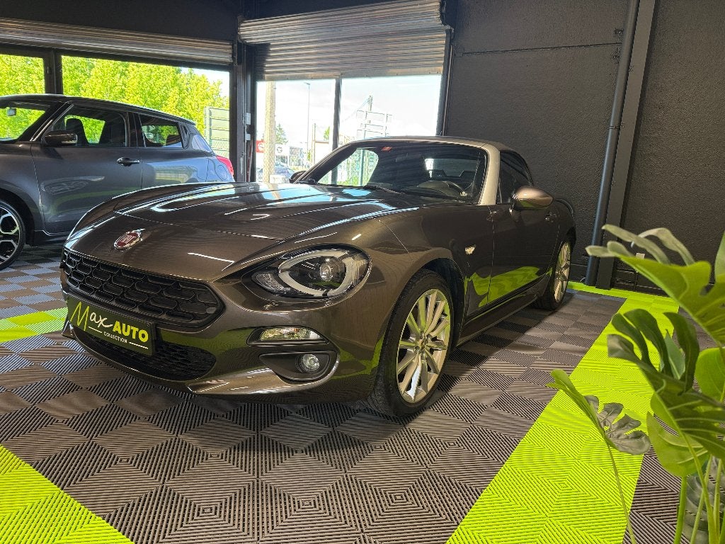 Fiat 124 Spider 1.4 Garantie 12 mois, Auto's, Fiat, Achterwielaandrijving, 4 cilinders, Leder, Bedrijf
