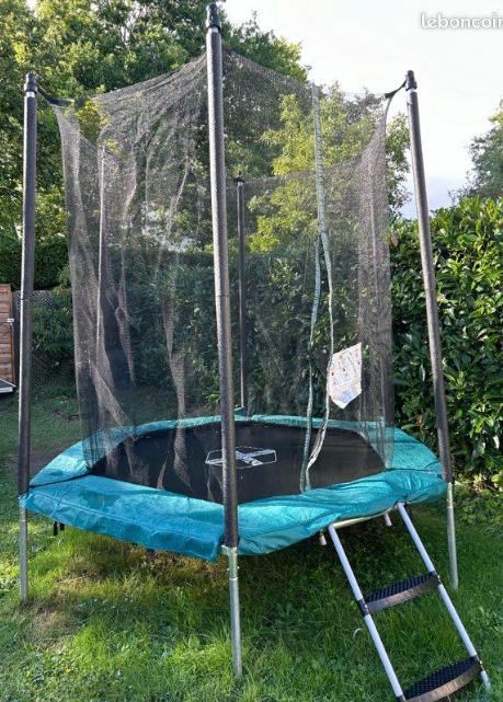 Trampoline hexagonal Decathlon 240 + fil de sécur + échelle, Enlèvement, Utilisé