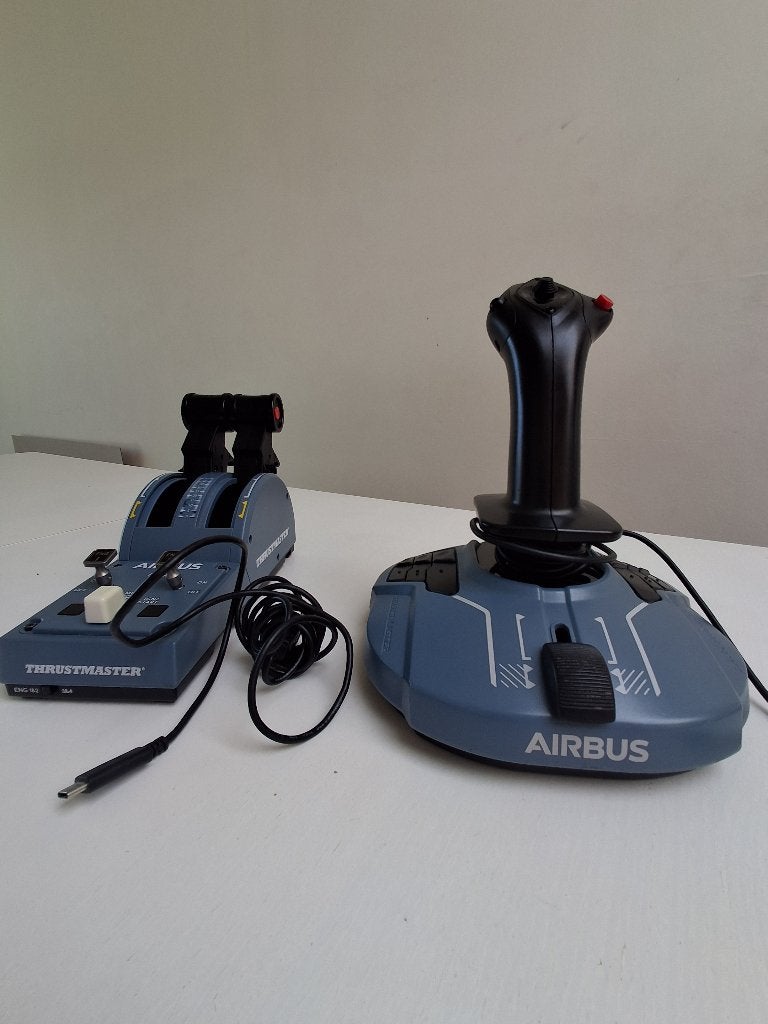 Thrustmaster TCA Officer Pack Airbus Edition, Games en Spelcomputers, Games | Pc, Ophalen, Gebruikt, 1 speler, Racen en Vliegen