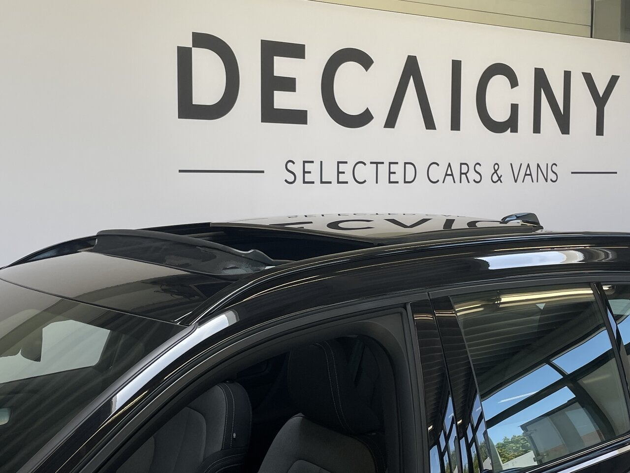 Volvo XC 40 T2 Plus Dark Geartronic *Trekhaak*Camera*Carplay, 0 kg, Zwart, 5 zetels, 5 deurs