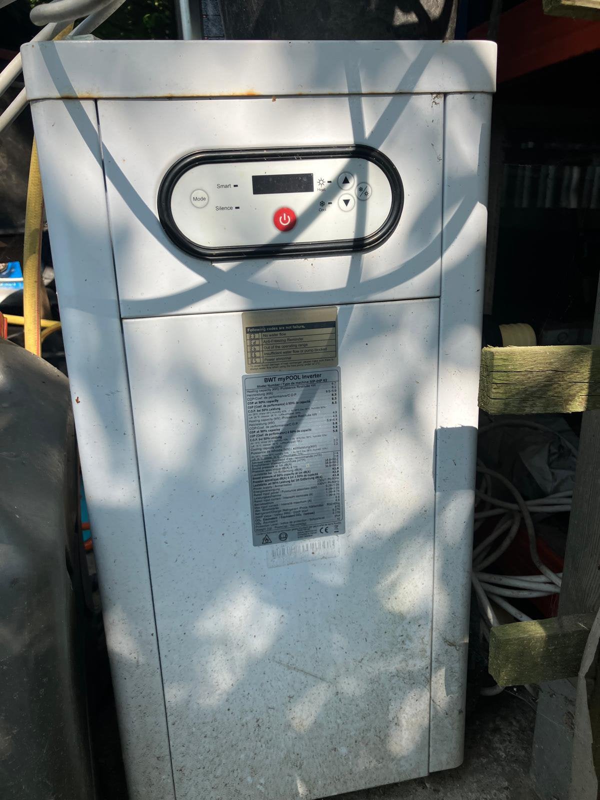 Warmtepomp voor zwembad, Elektronische apparatuur, Koelkasten en IJskasten, Ophalen, Zo goed als nieuw