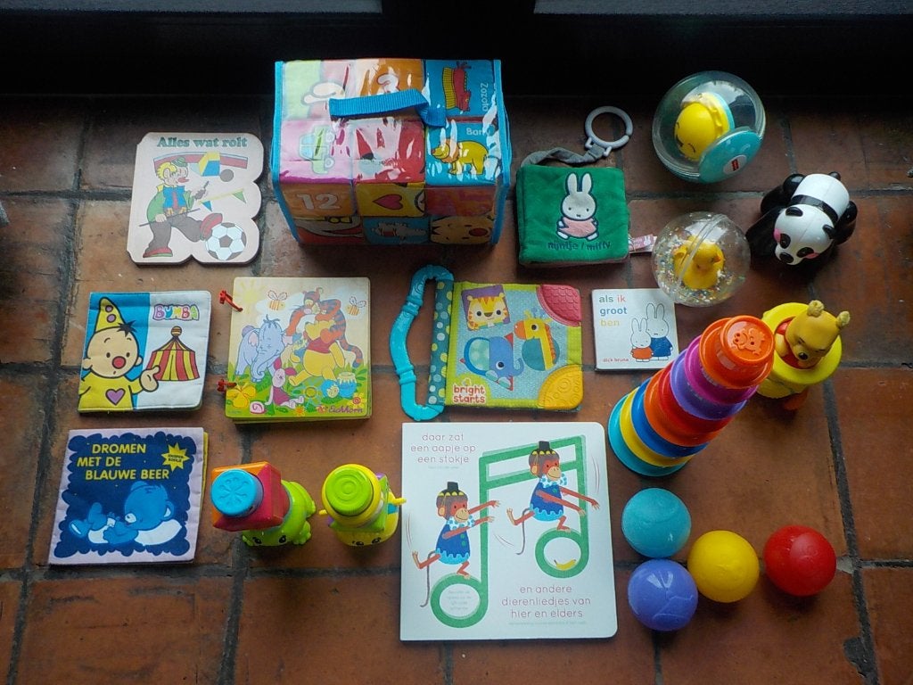 belle collection de jouets pour bébés et tout-petits cadeau, Enlèvement ou Envoi, Utilisé, Set de jeu, Avec lumière