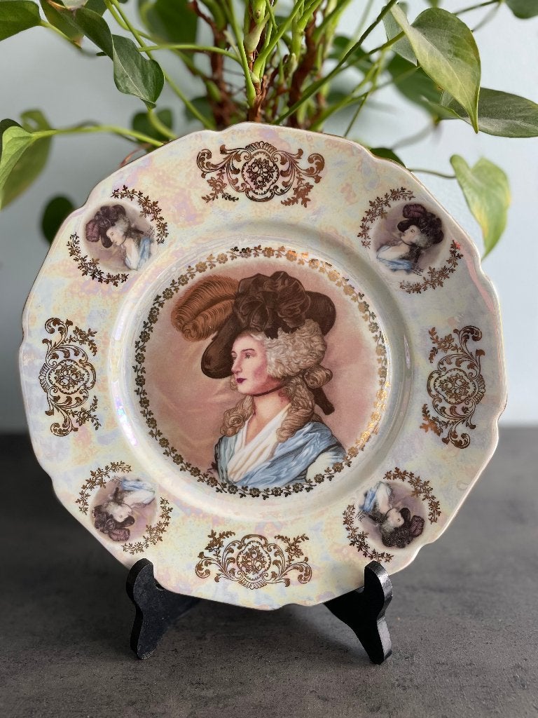 Assiette décorative vintage en porcelaine de Leni Parbus, Enlèvement