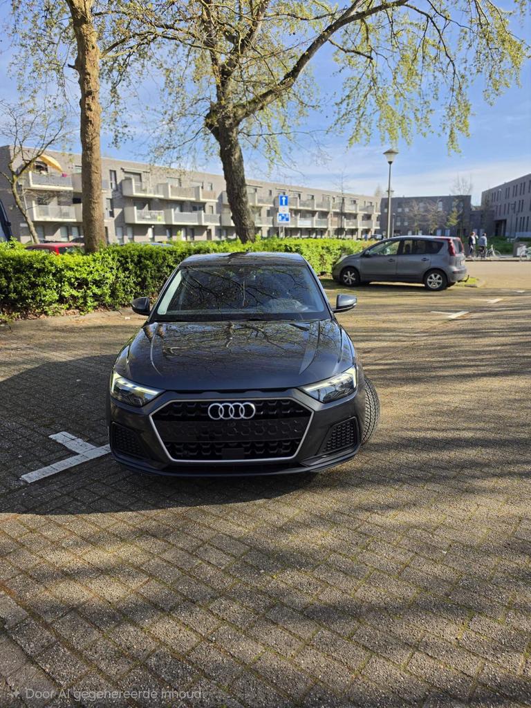 Audi A1, Automaat, A1, Overige kleuren, Leder en Stof