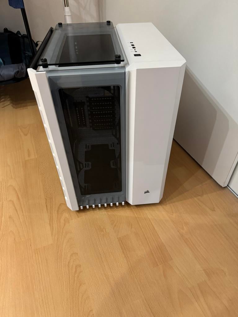 Corsair 680x wit met 6 corsair rgb fans en 280mm rgb aio, Ophalen, Gebruikt