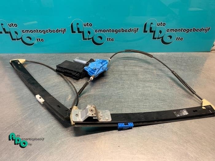 Mécanique vitre 4portes avant droite d'un Audi A4 (A4 01-), -, 3 mois de garantie, Audi, Utilisé
