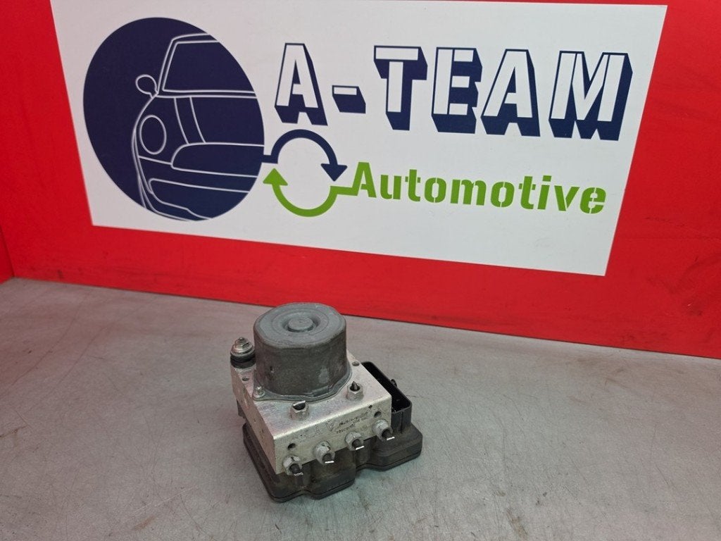 ABS POMP ABS Opel Corsa E (|95518042|39002554|0265255167|), Robert Bosch AG, Gebruikt, Opel, Robert-Bosch-Allee 1
74232  Abstatt, DE