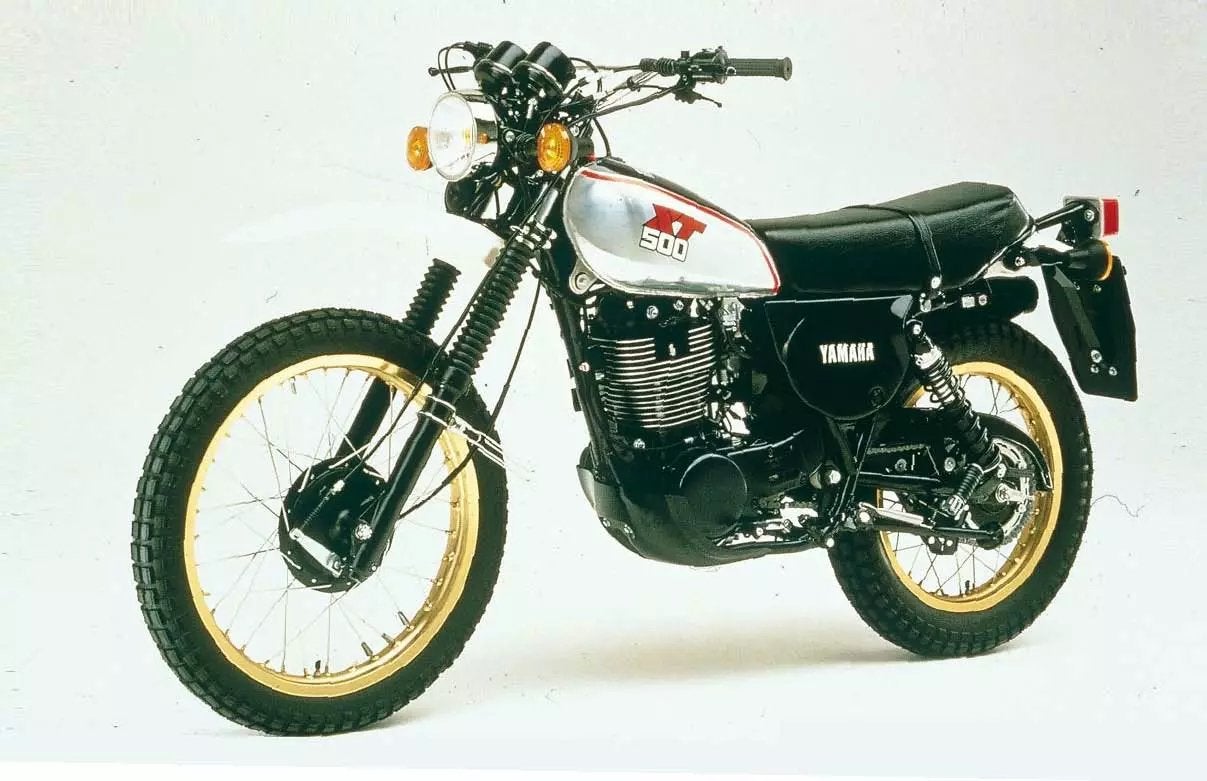 CHERCHE yamaha xt500, Enlèvement ou Envoi, Comme neuf