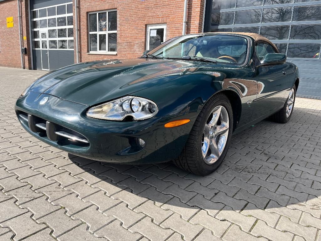 Jaguar XK8 cabriolet 1999, Autos, Achat, 3996 cm³, Beige, Entreprise