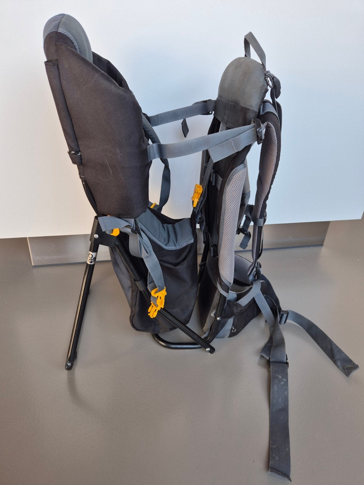 Deuter kinderdrager, Ophalen