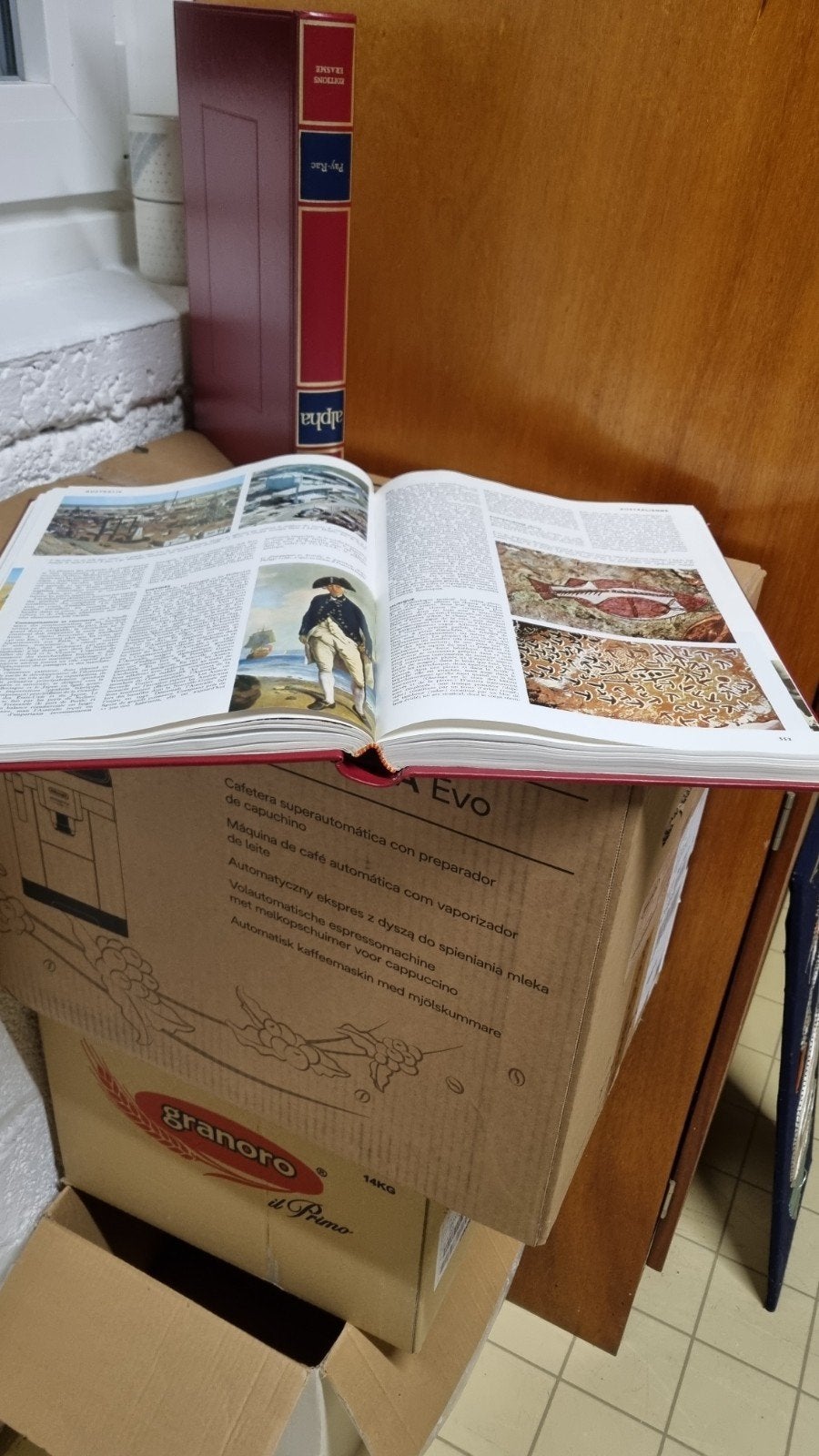 18 livres de la série alpha  atlas date 1970, Boeken, Encyclopedieën, Ophalen
