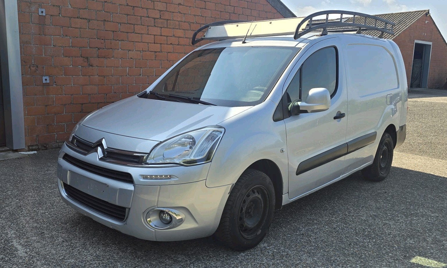 Citroen Berlingo 1.6 Hdi Lounge Chassis Année 2014 Euro 5, Auto's, Parkeersensor, Citroën, Particulier, Te koop