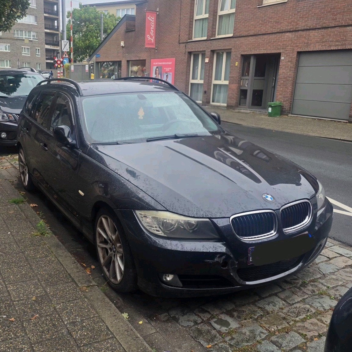 BMW E912008 Euro 5 Automatique - Export + 100O pièces, Autos, BMW, Cuir, Euro 5, Achat, Carnet d'entretien