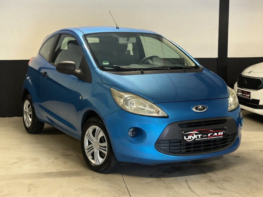FORD KA 1.2i BENZINE -ACHTERUIT CAMERA- ZEER PROPER/LEZ OK✅, Autos, Ford, 1242 cm³, Achat, Entreprise, Boîte manuelle