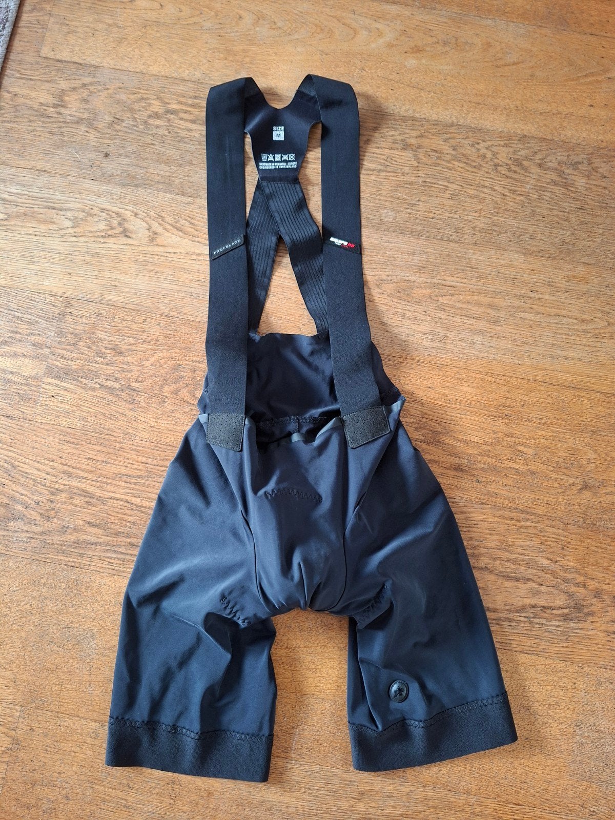 Assos Equipe RS S9 Bibshort M, Fietsen en Brommers, Fietsaccessoires | Fietskleding, Verzenden, M