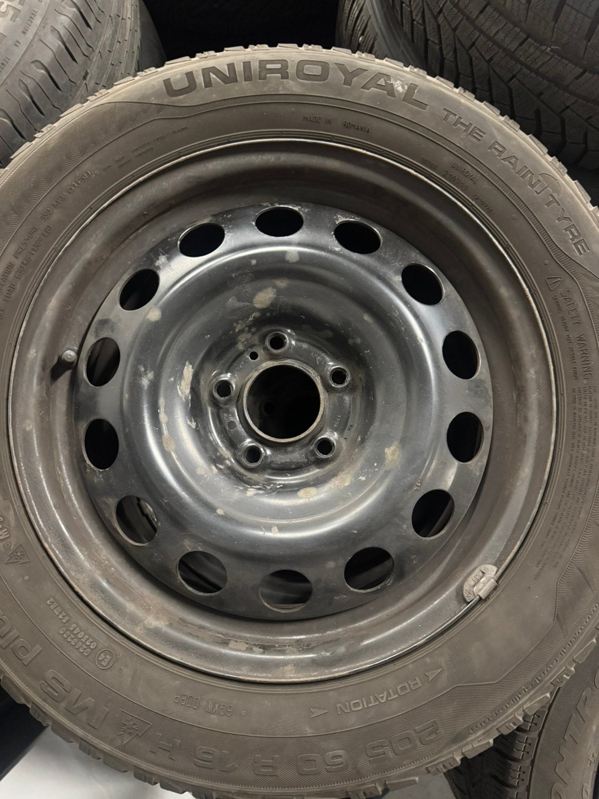 4 roues hiver Citroën Berlingo 16” 205/60 R16, Pneus hiver, 16 pouces, Pneu(s), Enlèvement