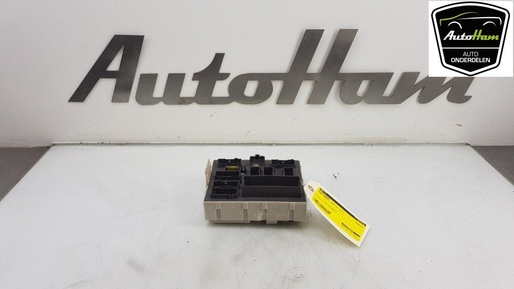 BOITIER FUSIBLES Transit Connect (|7T1T14A073BA|518774500|), Henry-Ford-Straße  1
50735  Köln, DE, Ford-Werke GmbH, Kunden@ford.com
