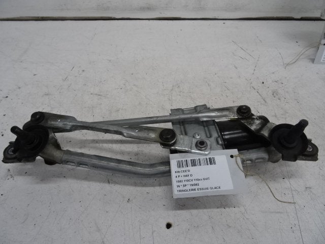 MECANISME ESSUIE-GLACE Kia Cee'd Sportswagon (JDC5), Autos : Pièces & Accessoires, Kia, Mevr. I. Hauben, Utilisé, Rue de l'Espoir 34 34
4030  GRIVEGNÉE, BE