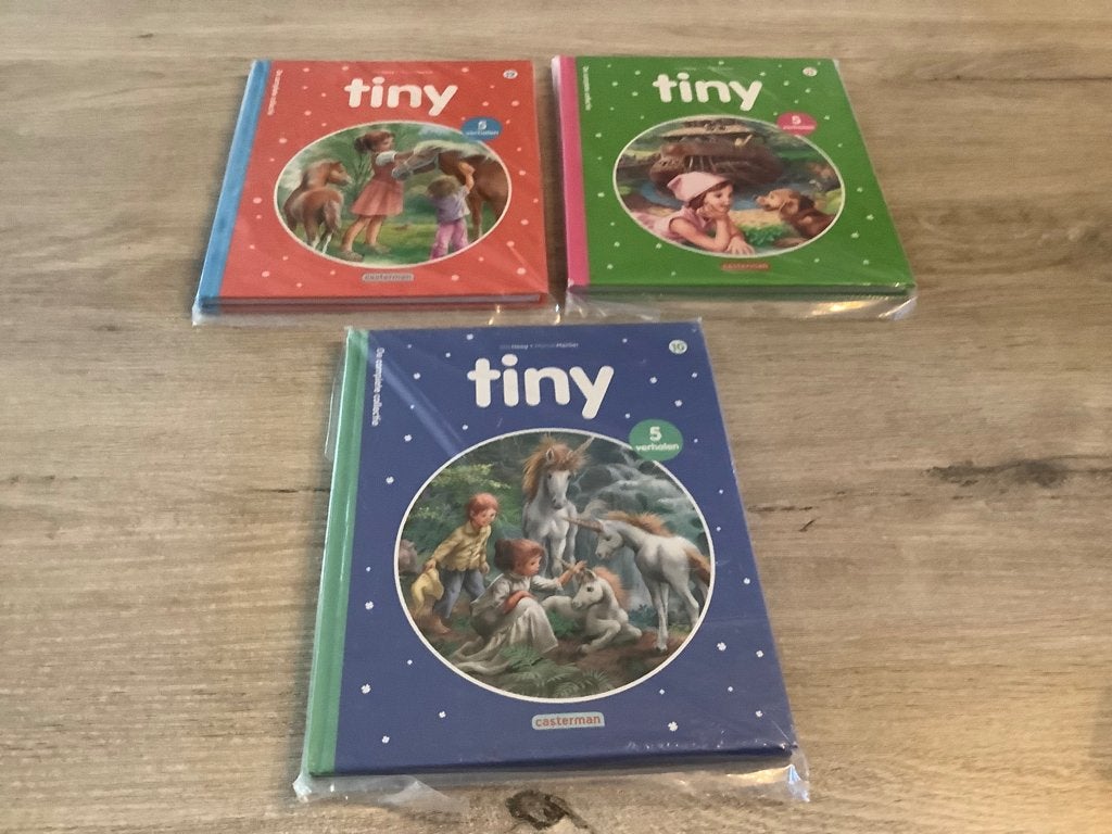 Tiny intergraal verschillende voorleesboeken, Non-fictie, Jongen of Meisje, Ophalen of Verzenden, Zo goed als nieuw