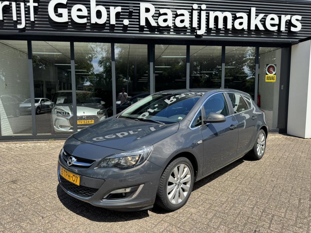 Opel Astra 1.4 Turbo Cosmo*Navigatie* (bj 2014), Auto's, Voorwielaandrijving, Euro 5, Gebruikt, 4 cilinders
