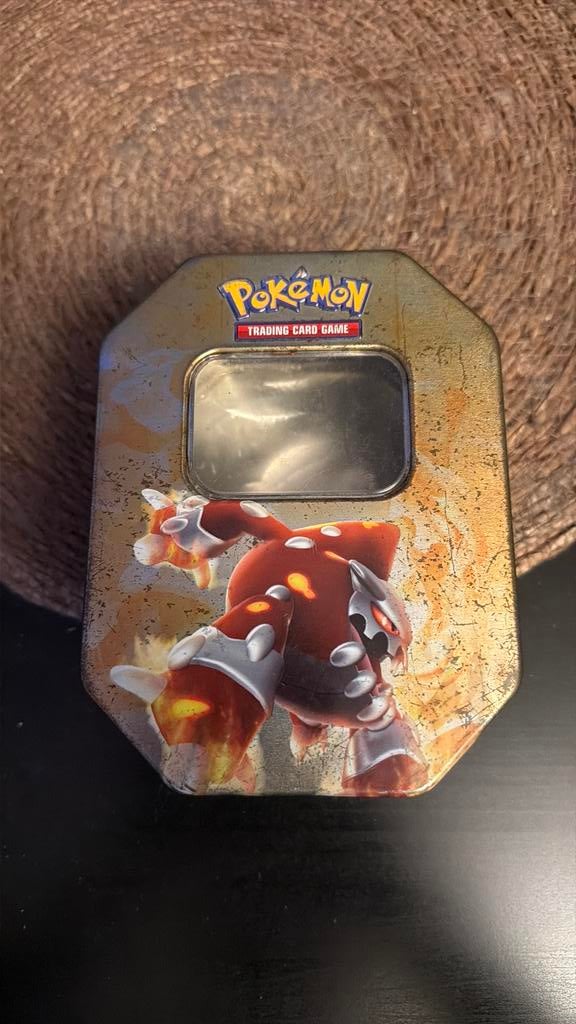 Pokemon diamond&pearl heatran tin, Ophalen of Verzenden, Gebruikt