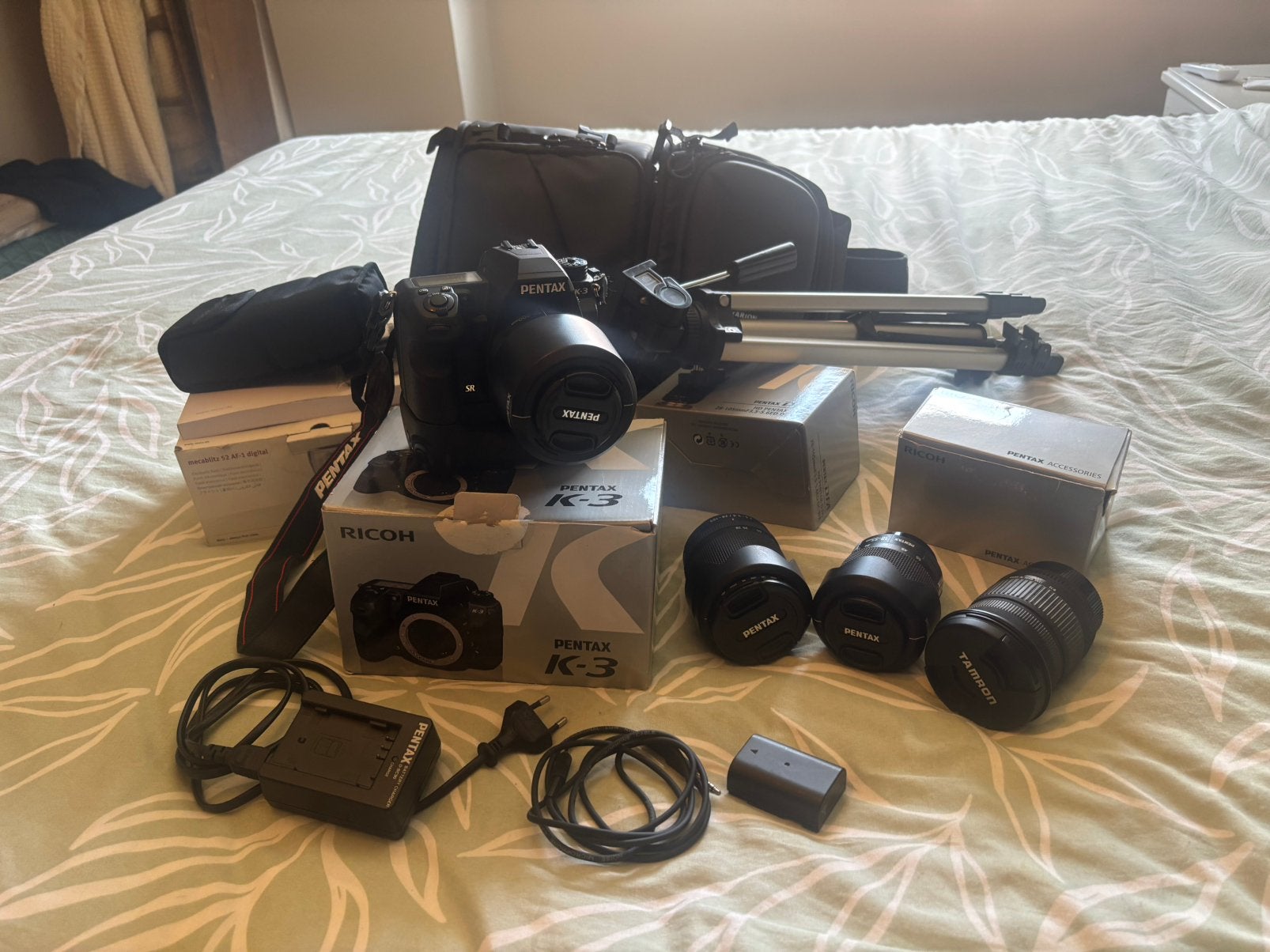 Pentax K3 avec accessoires, TV, Hi-fi & Vidéo, Enlèvement, Comme neuf, Pentax