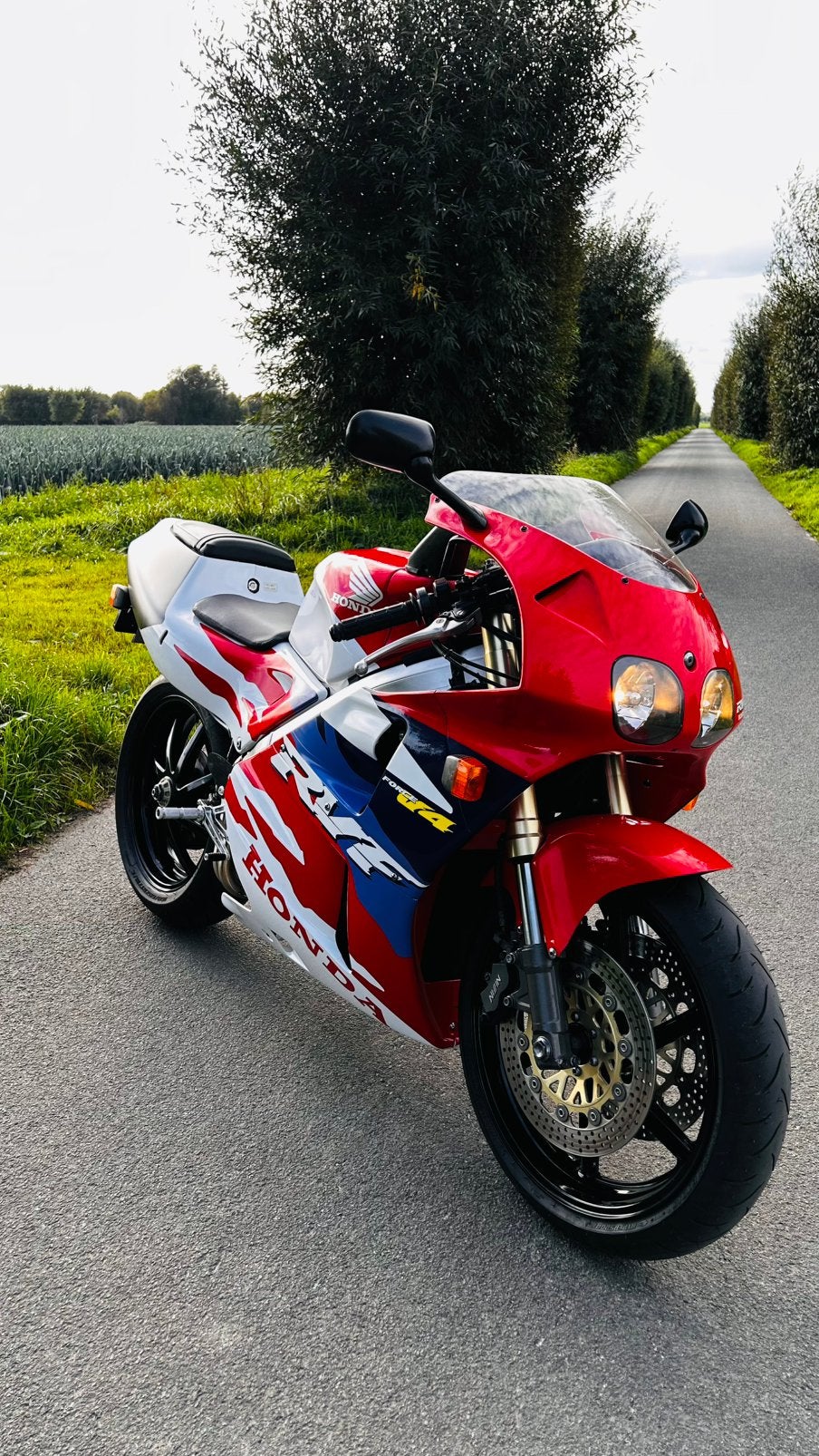 Honda Rvf 400, Motos, 4 cylindres, Sport, Particulier
