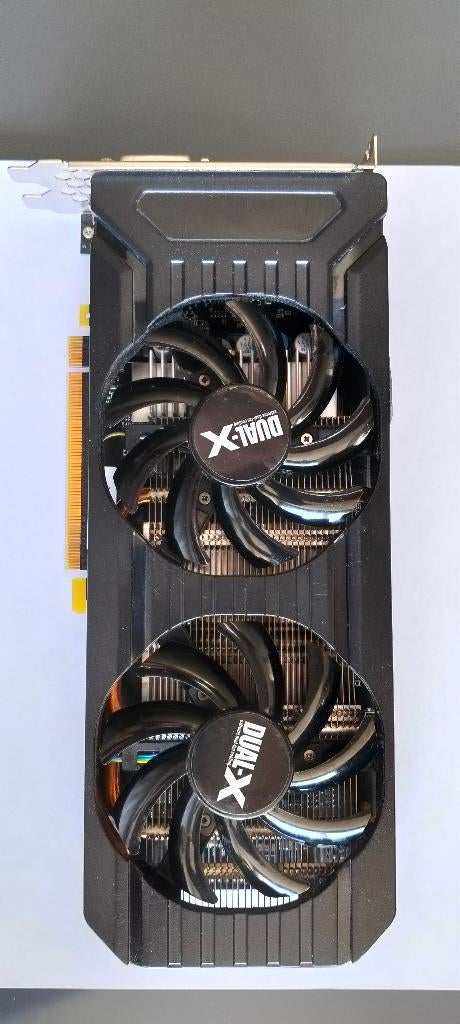 Carte graphique, PCI-Express 4, HDMI, GDDR5, Enlèvement