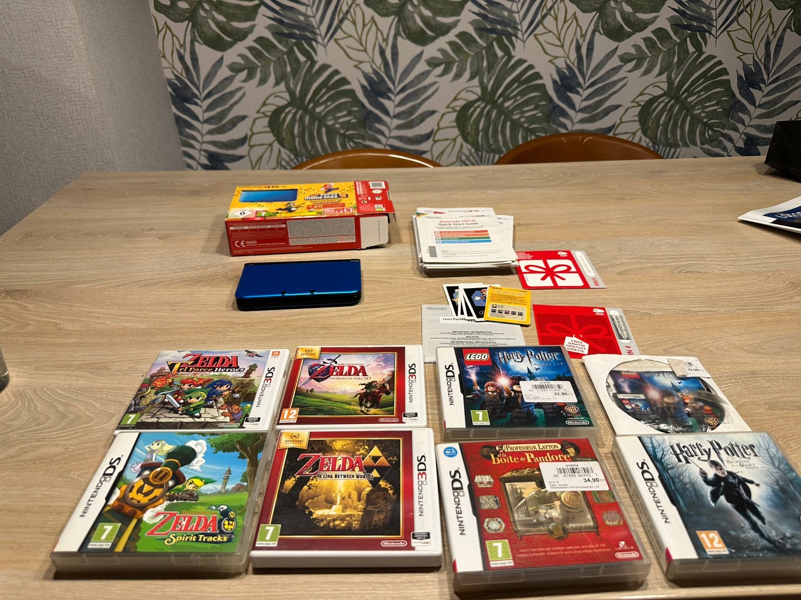 Nintendo 3DS XL (complete in box) + Zelda games, Ophalen of Verzenden, Zo goed als nieuw, 3DS