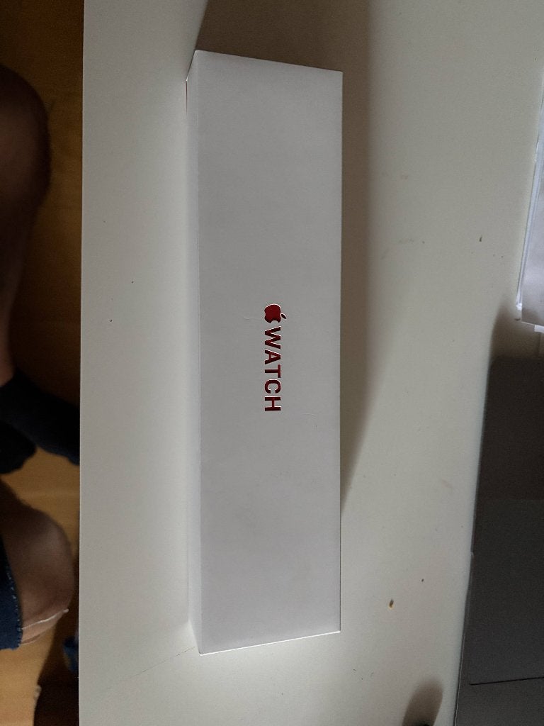 Apple watch series 8 RED 45mm, Handtassen en Accessoires, Smartwatches, Ophalen, Apple Watch, IOS, Zo goed als nieuw