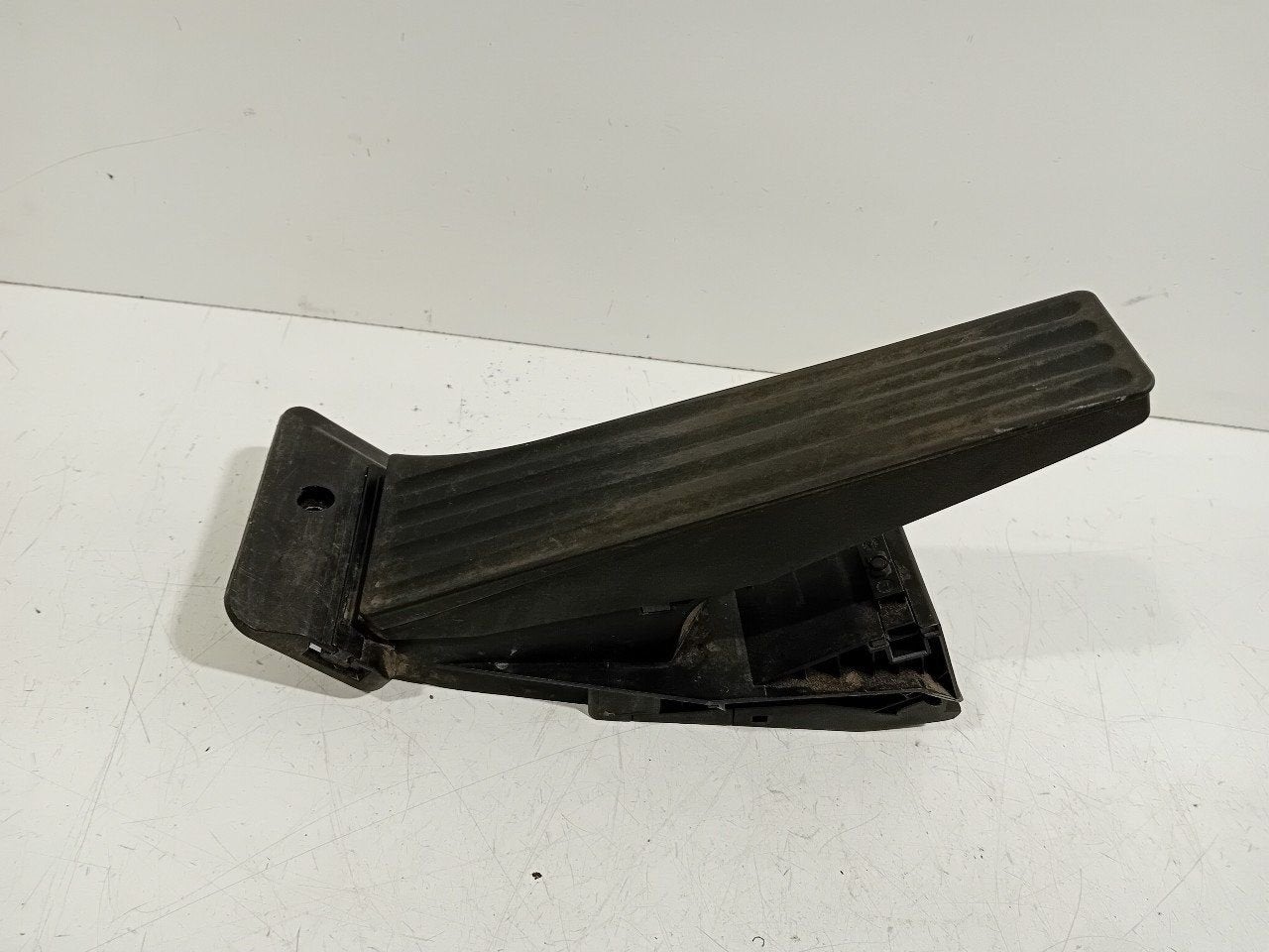 Gaspedaal BMW 5 serie, Onderdelen@venauto.nl, Van der Ven Autorecycling B.V., Gebruikt, Ettenseweg 76, 4706 PB Roosendaal, The Netherlands