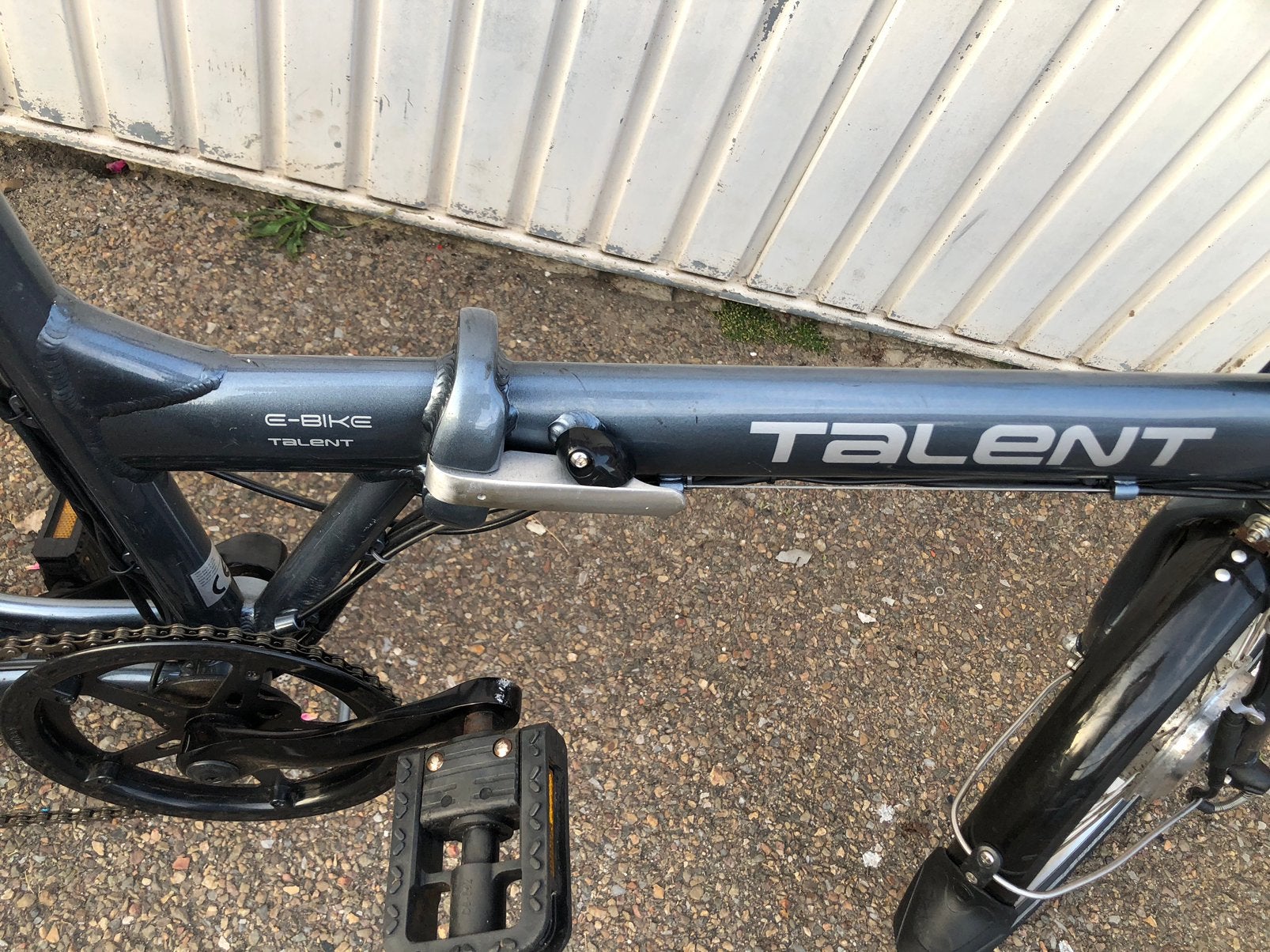 WOUW Elektrische Fietsen Talent, Ophalen, Zo goed als nieuw, Versnellingen